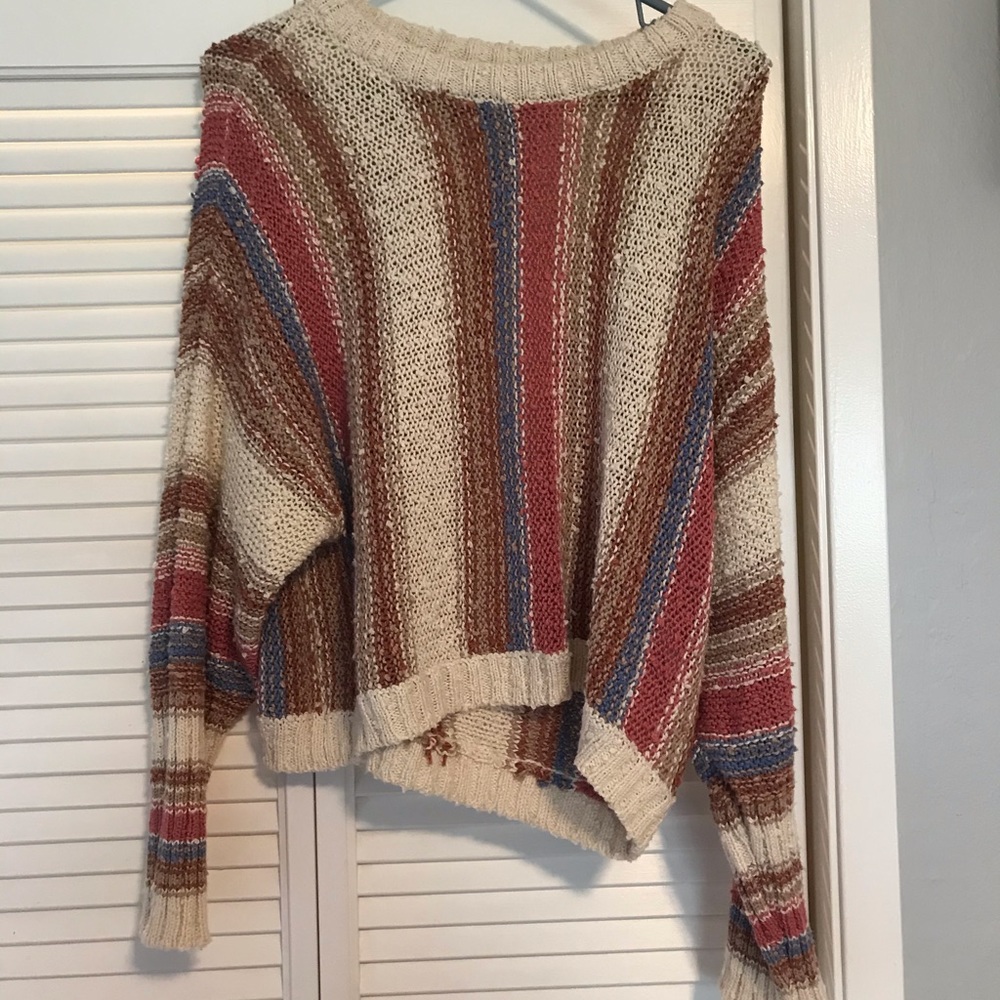 super cute billabong striped sweater